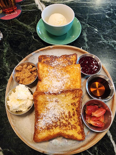 Common Man Coffee Roasters - Kuala Lumpur - Kuala Lumpur