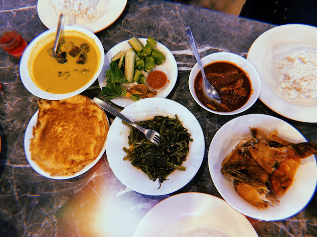 Hayyan Huda Opah's Kitchen - Gastronomi dan perhotelan