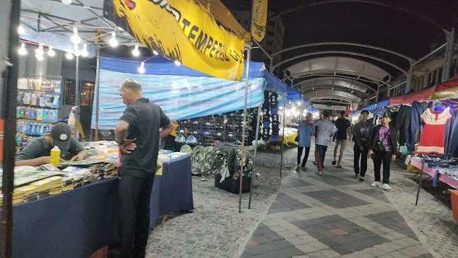 Medan Selera Dato' Tahwil Azar - Gastronomi dan perhotelan