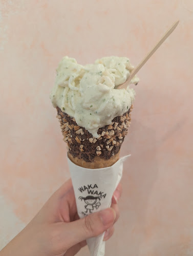 24, Jalan 21/11b, Sea Park, 46300 Petaling Jaya, Selangor