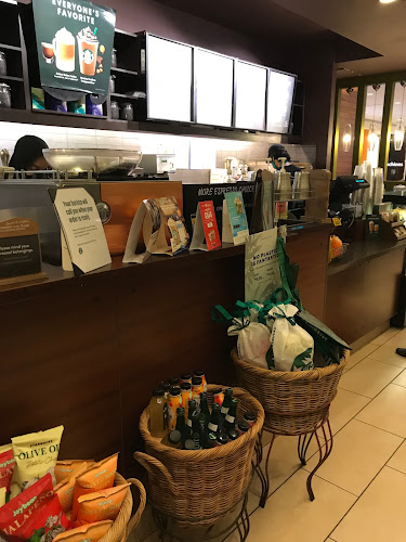 Opinii despre Starbucks Coffee în Subang Jaya - Gastronomi dan perhotelan