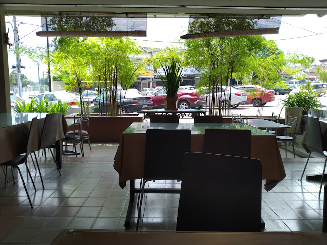 Storey Ria Catering Services