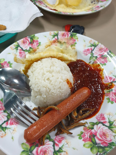 Roti Canai Terbang N Nasi Lemak - Perai