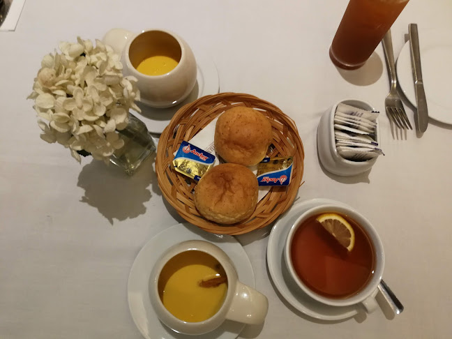 Comentarii opinii despre Deluxcious Spa & Restaurant