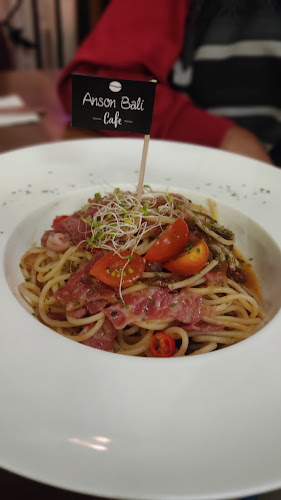 Comentarii opinii despre Bali Bali Cafe