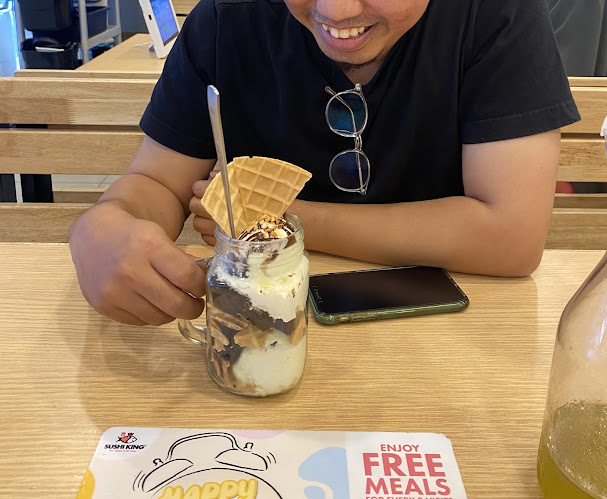 Comentarii opinii despre Sushi King Mydin Subang Jaya