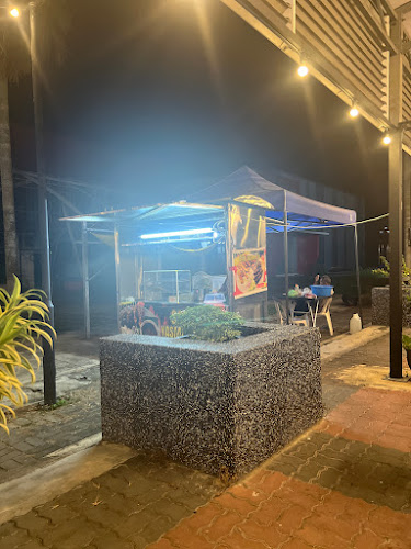 Kedai Pokok Manggis Ikan Bakar Tomyam