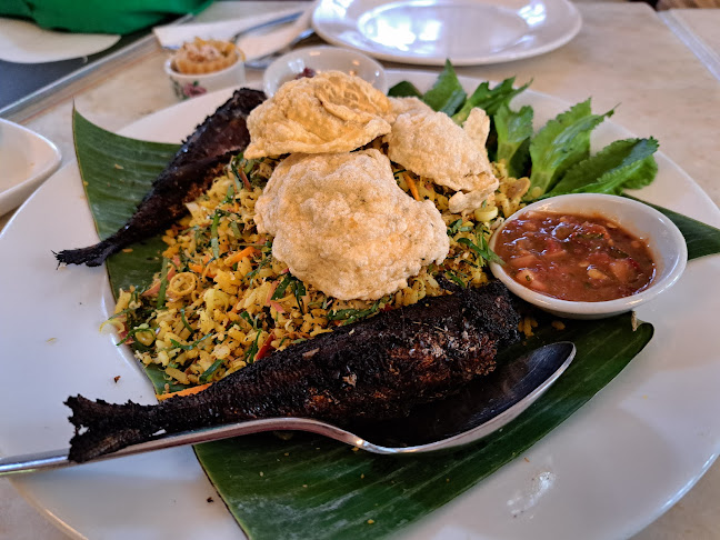 Hainantown - Gastronomi dan perhotelan