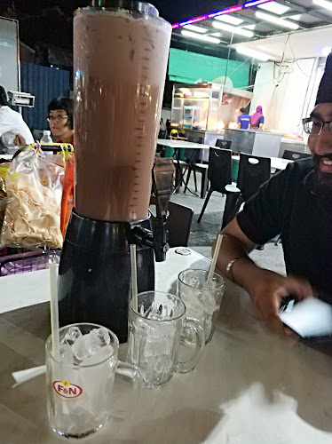 Opinii despre Seri Sahabat în Melaka - Gastronomi dan perhotelan