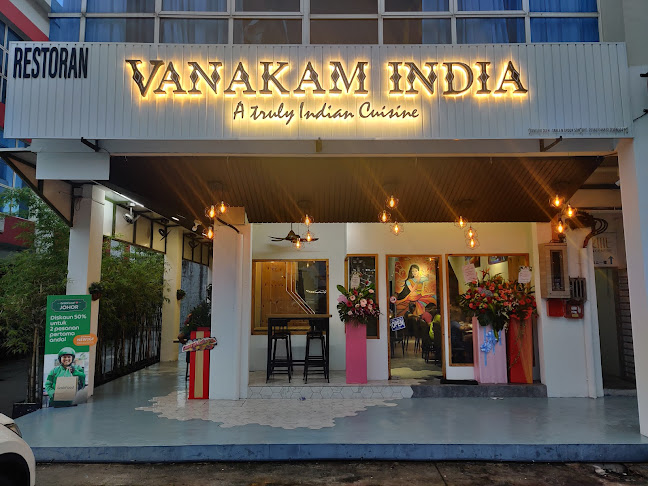 Vanakam India (Mount Austin)