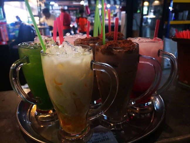 Rafie Cafe, Sibu - Gastronomi dan perhotelan