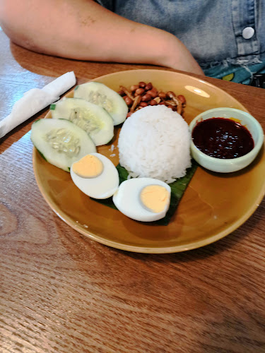 Groovitiam - Gastronomi dan perhotelan