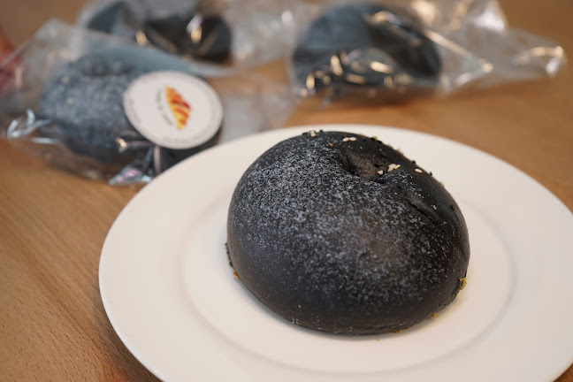 Bake & Take - Gastronomi dan perhotelan