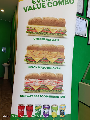 Subway Emart Bintulu (Kwangkweet Sdn Bhd) - Gastronomi dan perhotelan