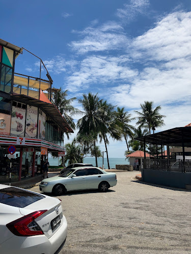 Coals on the Beach - Gastronomi dan perhotelan