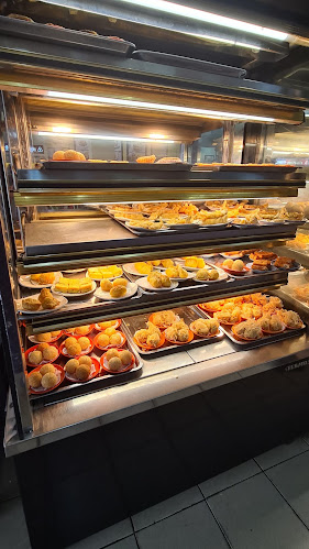 Hoong Foong Dim Sum Sdn Bhd - Gastronomi dan perhotelan