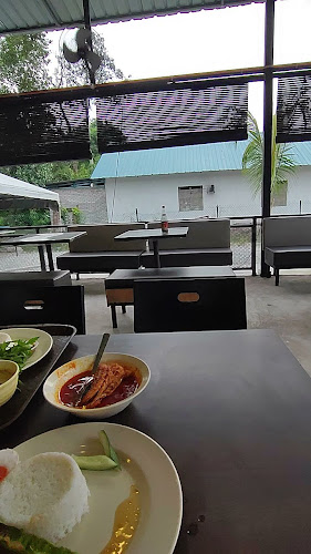 Comentarii opinii despre Raja Salai Kampung Sungai Kandis