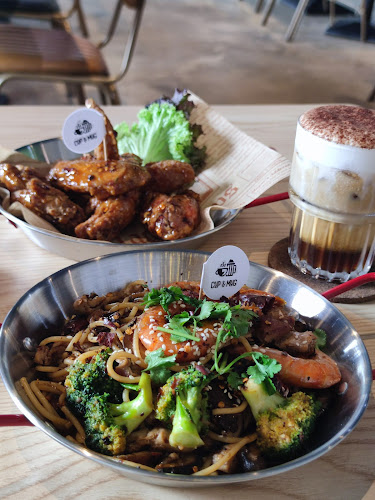 Opinii despre Cup&Mug Cafe în Kota Kinabalu - Gastronomi dan perhotelan