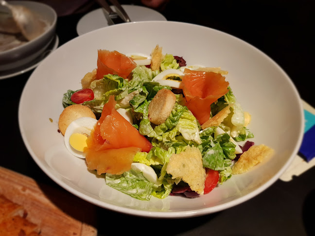 Arthur's Bar & Grill