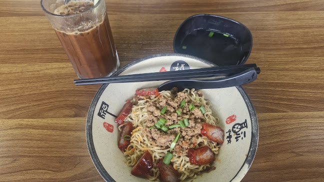 Opinii despre Tian Tian Kopitiam (Sarawak Kolo Mee) în Tanjung Bungah - Gastronomi dan perhotelan