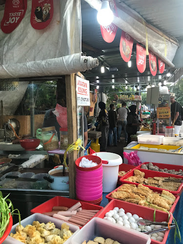 Comentarii opinii despre Nasi Lemak Kampung Morten River Line