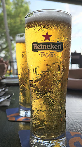 Opinii despre La Playa, Bar & Restaurant în Port Dickson - Gastronomi dan perhotelan