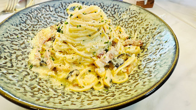 Mangga at the Blue Mansion - George Town