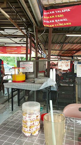 Opinii despre SARANG Selera Maha Ikan Bakar în Kajang - Gastronomi dan perhotelan