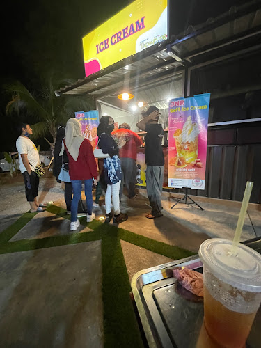 Comentarii opinii despre JNR Soft Icecream Port Dickson
