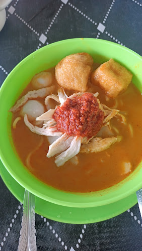 Mee Kari Kantin Telekom - Gastronomi dan perhotelan