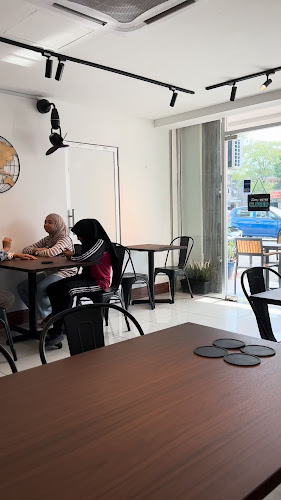 Opinii despre Mocha Cafe în Parit Buntar - Gastronomi dan perhotelan