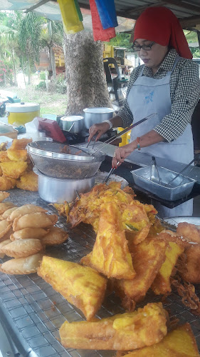 Opinii despre Warung Kudap Kudap în Pusing - Gastronomi dan perhotelan