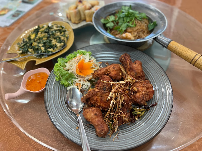 Restoran Thai Aroi 2020