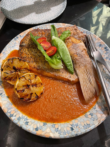 Cavakita Rooftop Bar & Restaurant - Gastronomi dan perhotelan