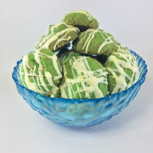 Small Durian Bakery - Gastronomi dan perhotelan