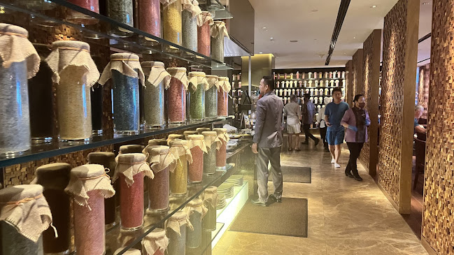 Hyatt Regency Kinabalu, Kota Kinabalu, 88000 Kota Kinabalu, Sabah