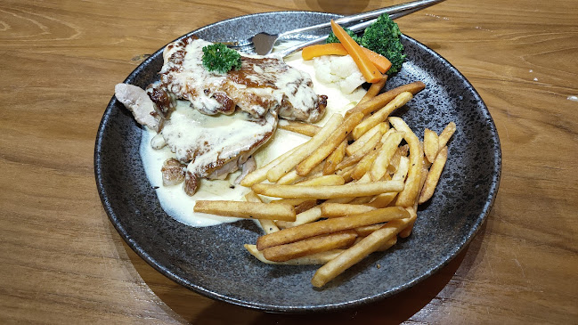 Opinii despre Chubby Cafe Krokop în Miri - Gastronomi dan perhotelan