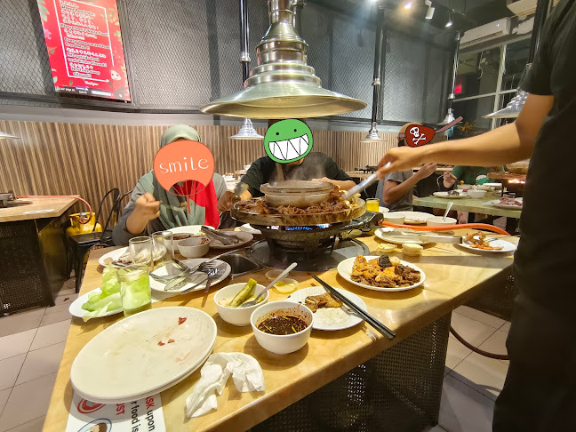 The Kitchen BBQ & Steamboat Sibu - Gastronomi dan perhotelan