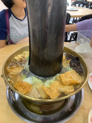 Opinii despre Eam Huat Charcoal Steamboat Restaurant în George Town - Gastronomi dan perhotelan