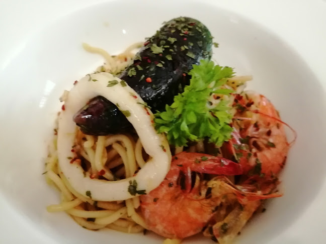 Jln Pantai, 34350 Kuala Kurau, Perak