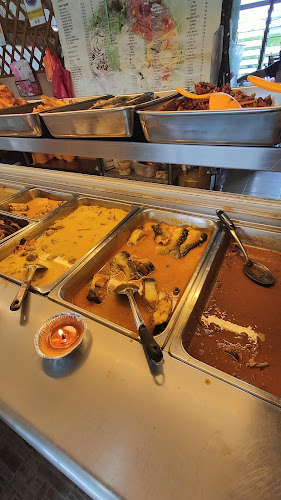 Comentarii opinii despre Z & Z Mak Anjang