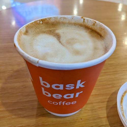 Opinii despre Bask Bear Coffee One Utama în Petaling Jaya - Gastronomi dan perhotelan