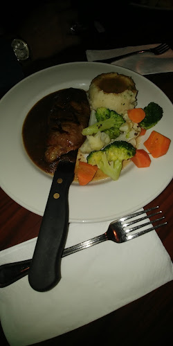 Hard Rock Cafe - Gastronomi dan perhotelan