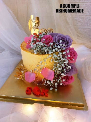 Comentarii opinii despre Accompli Abi Homemade cakes