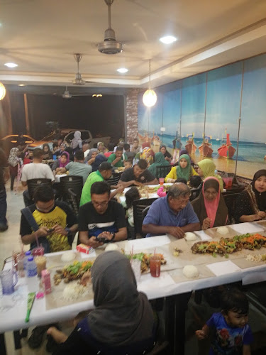 D' Paradise Cafe - Gastronomi dan perhotelan