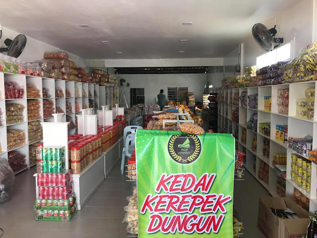 Kedai kerepek dungun