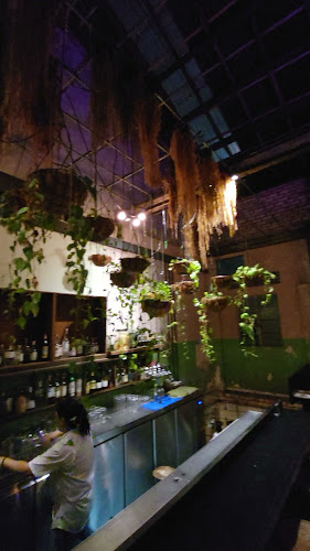 Botakliquor Bar