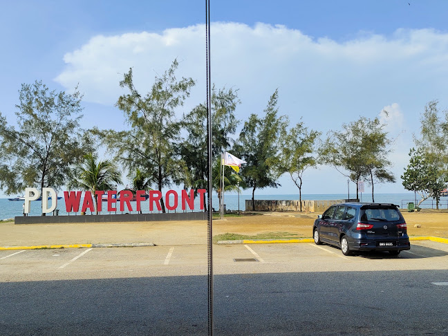 Port of HS (D) 8376, PT74, Persiaran Waterfront, PD Waterfront, 71000, Negeri Sembilan