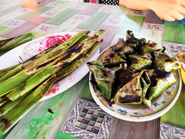 Awie Satar & Otak-otak