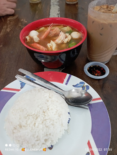 Brothers Food Court - Gastronomi dan perhotelan